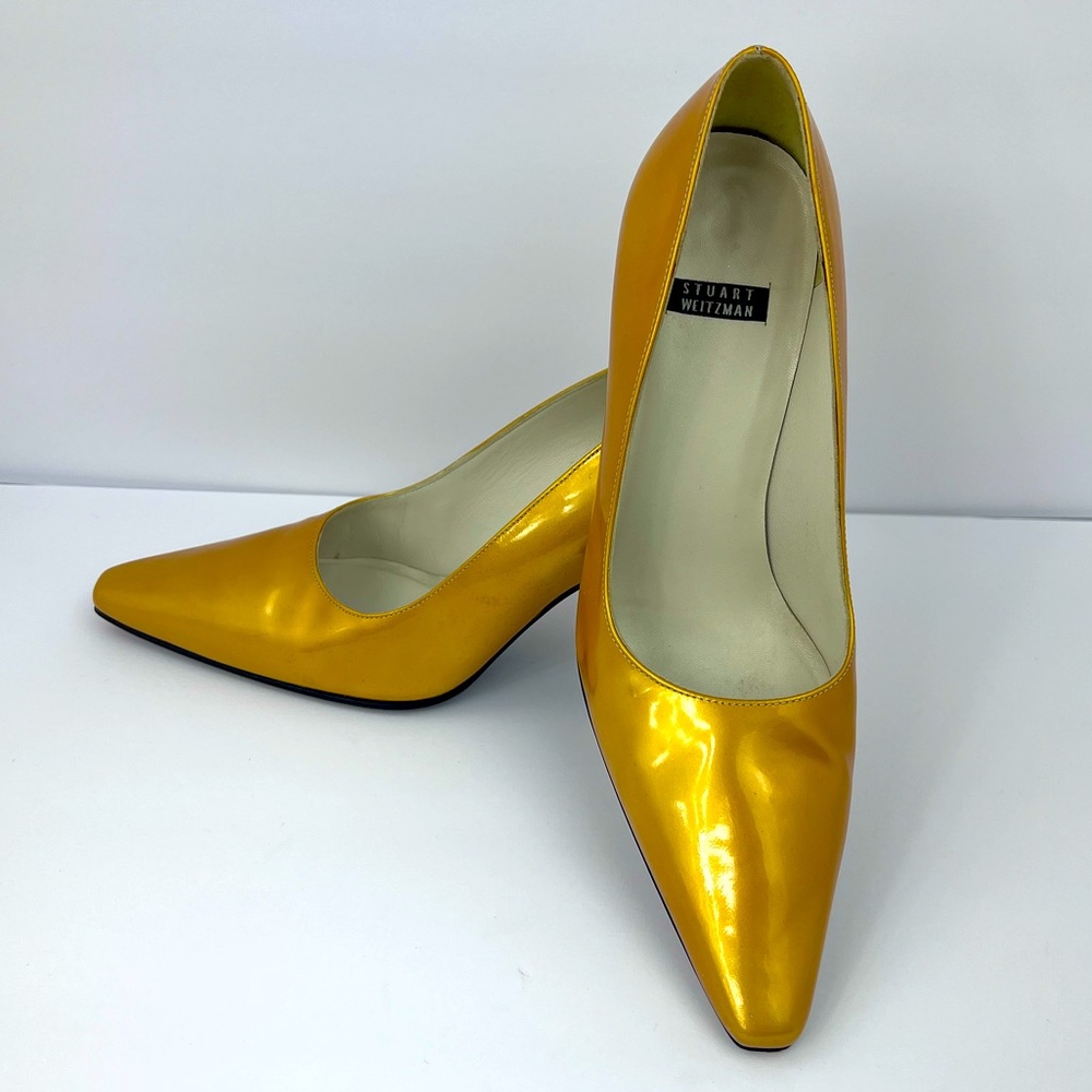 STUART WEITZMAN VINTAGE GOLD SHIMMER SILLUETTE PATENT LEATHER PUMPS HEELS, 6.5-B